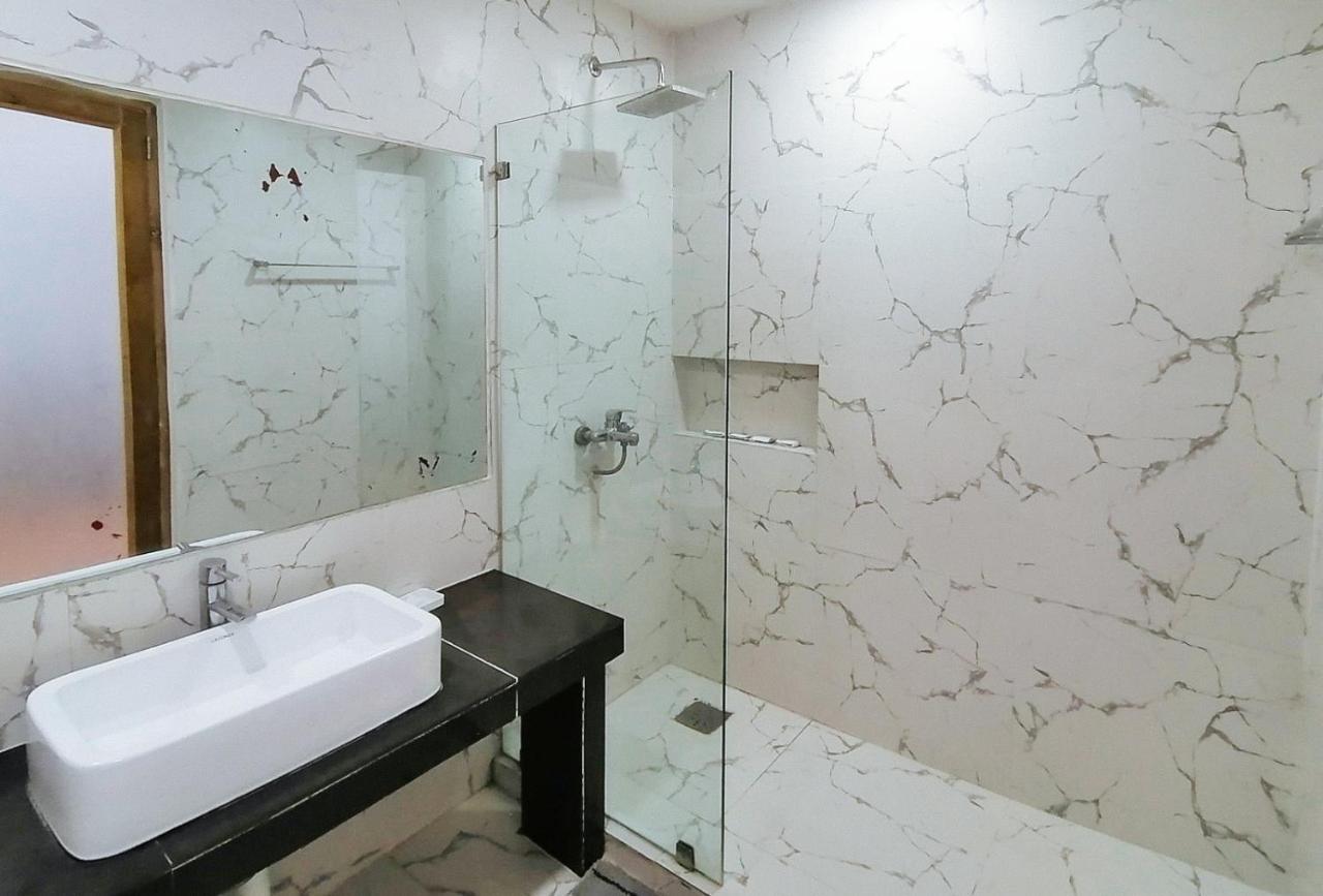Resort Reddoorz Cebu Club Fort Med Inc Boljoon
