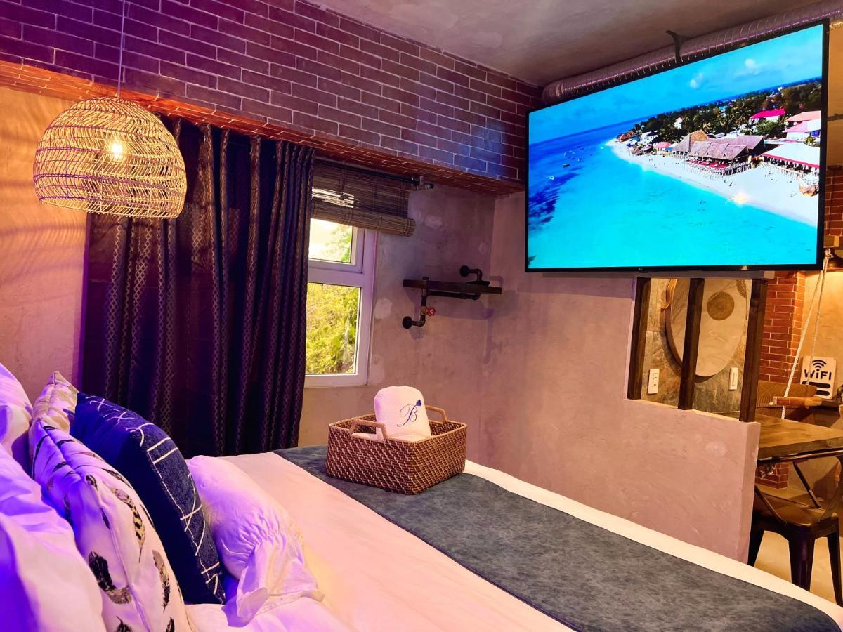 Clockworkorange Luxury 4-minutes Away To Airport *