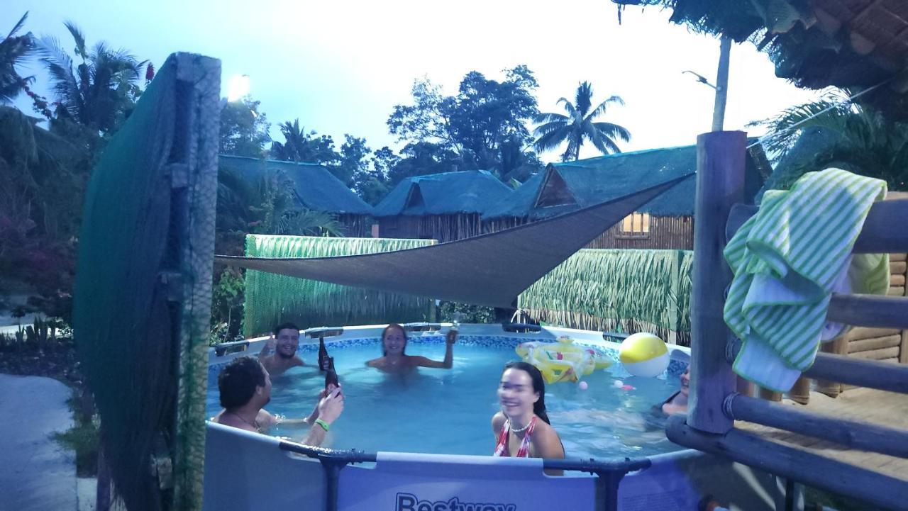 Nirvana & Dive Centre - Resort Moalboal