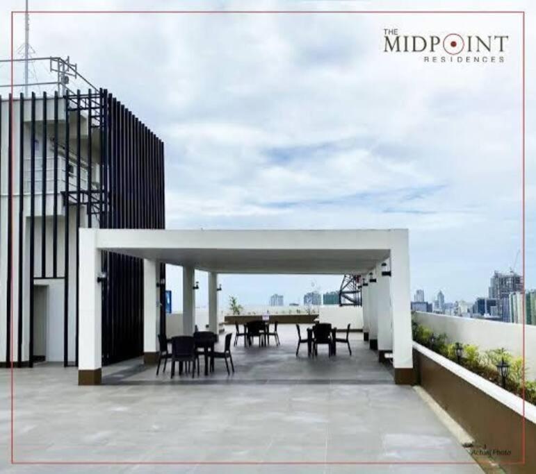 The Midpoint Residences - Unit Apartment Cebu