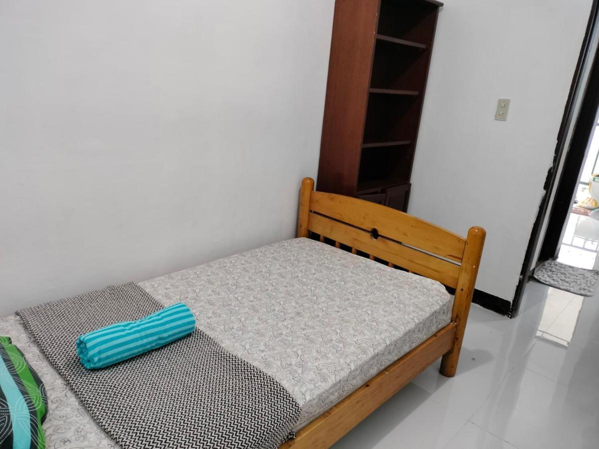 Apartment Three-bedroom - 4th Floor Stairs Only