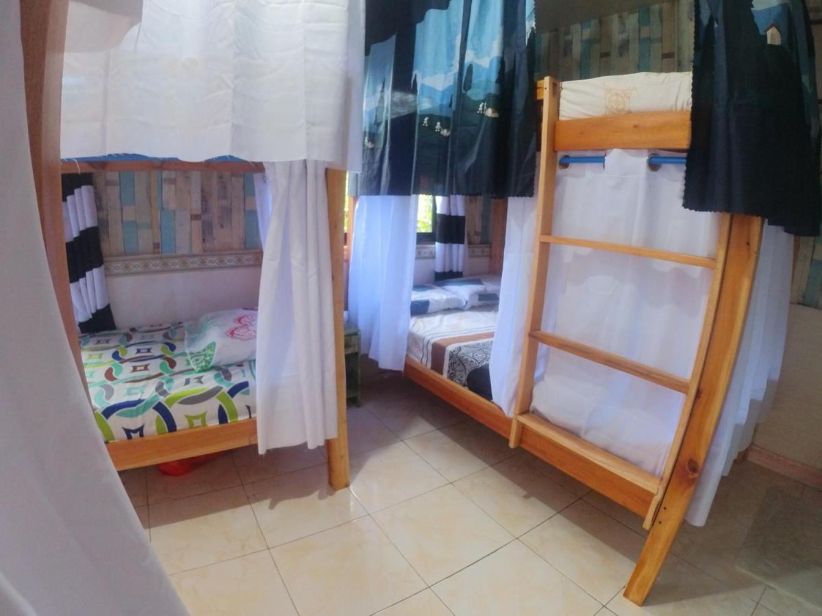 Sweetie & Bunkbeds Hostel Moalboal