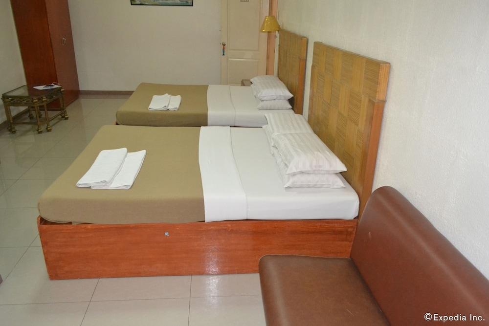Cebuview Tourist 2*