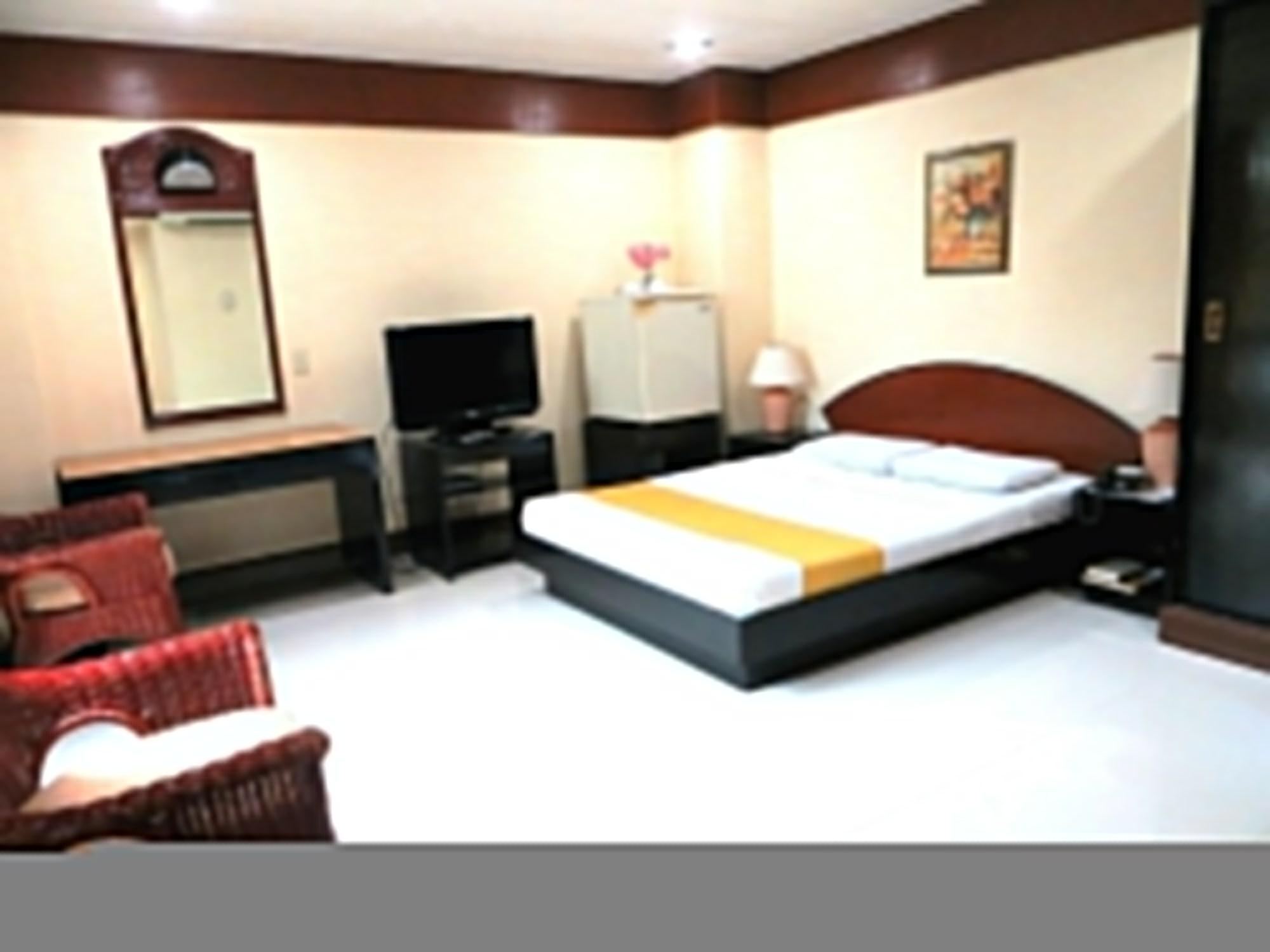 Hotel Paragon 2*