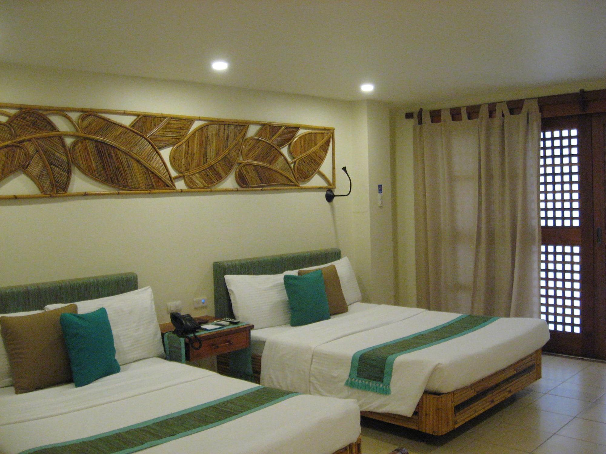Bluewater Maribago 4*