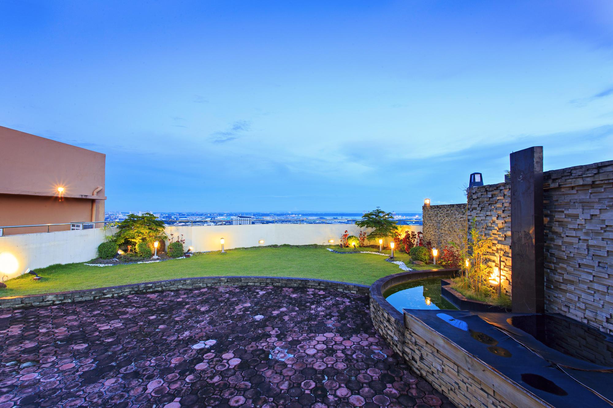 Sarrosa International And Residential Cebu