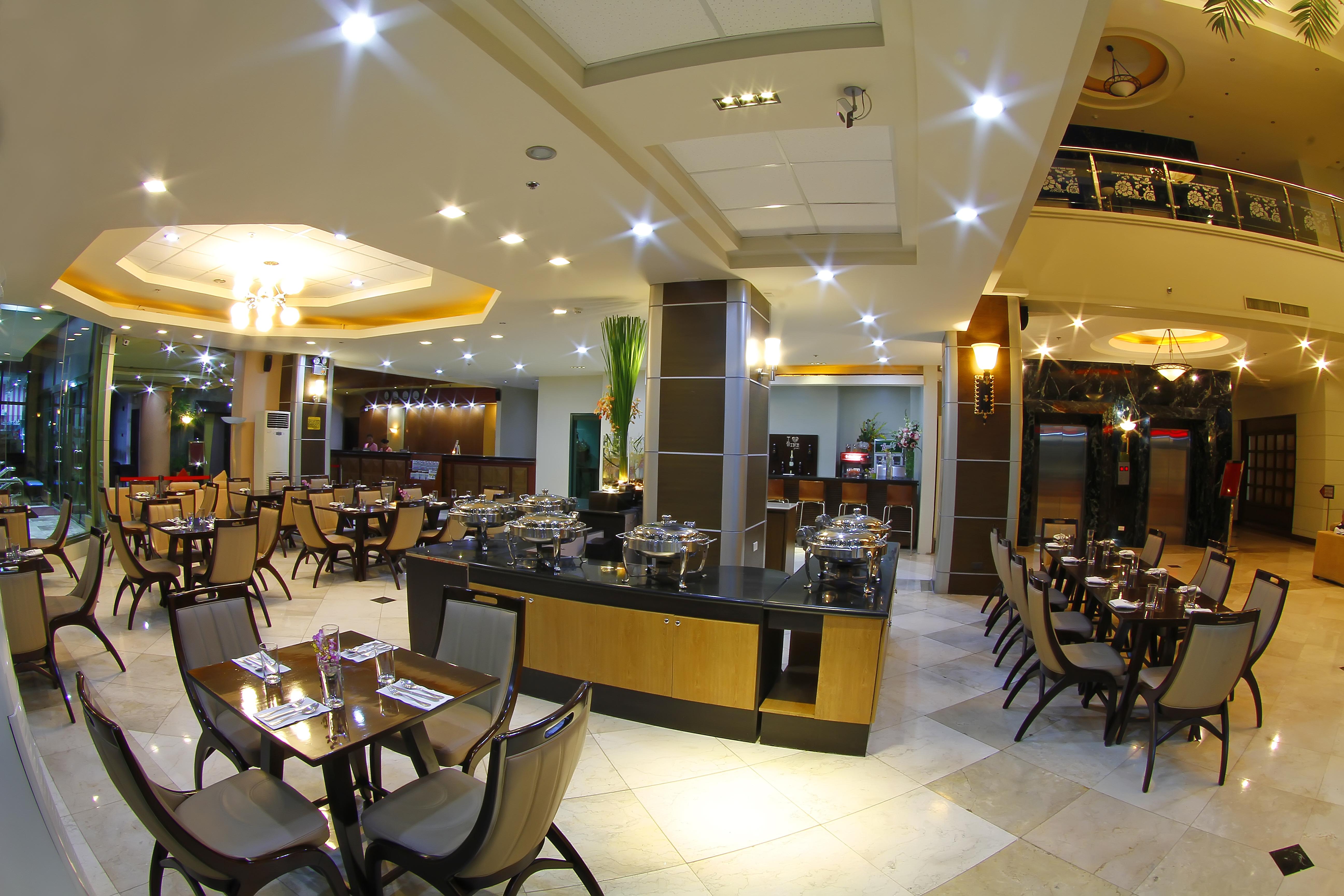 Sarrosa International And Residential Hotel 3*