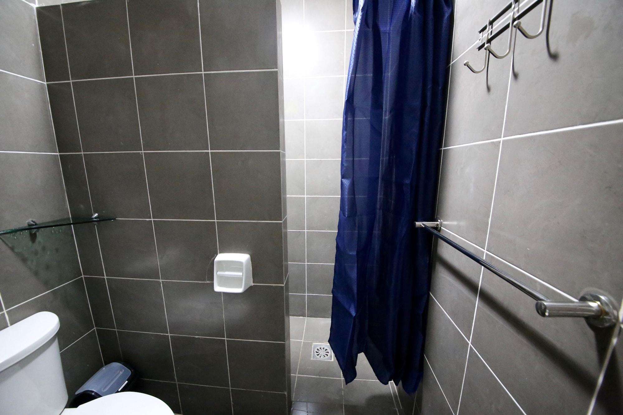 Dee White Sands Hostel Lapu-Lapu City
