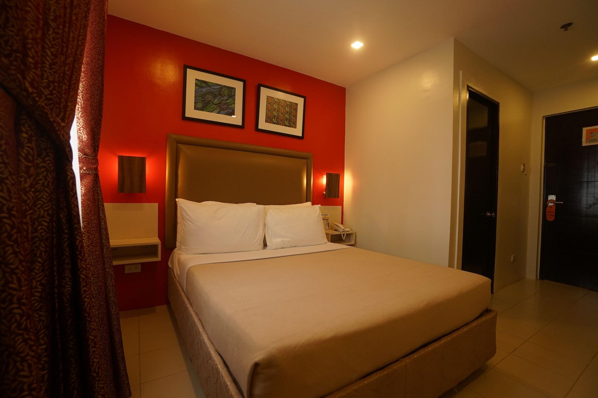 Uncle Tom's Powered By Cocotel Hotel 3*