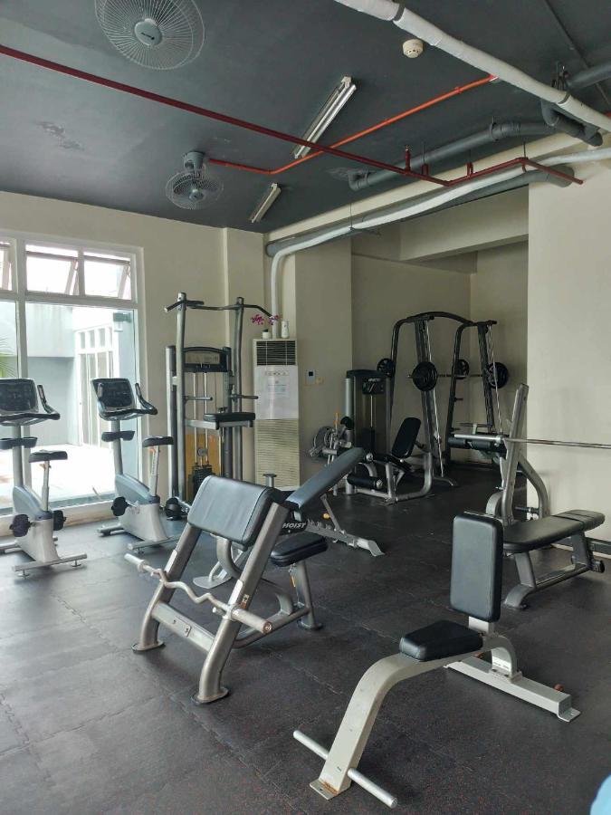 One Pavillion Place Aparthotel Cebu