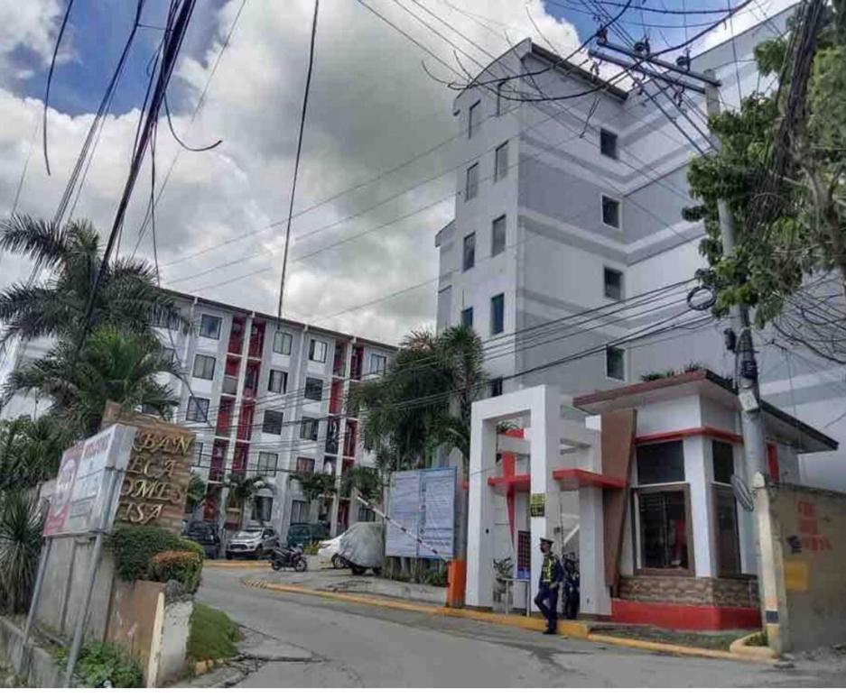 Apartment 1 Bedroom Unit-wifi-a/c-smart Tv