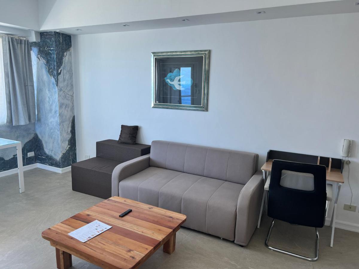 Apartment La Mirada Residences Sea-view Lapu-Lapu City