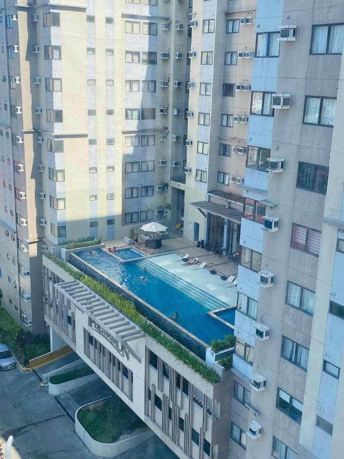 The Persimmon Tower 3 Unit 1153 Located In Mj Cuenco City Aparthotel