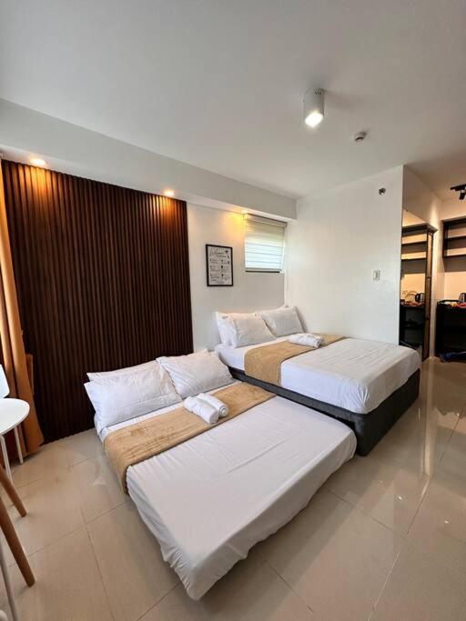 Living,the Persimmon 2-4pax Apartment