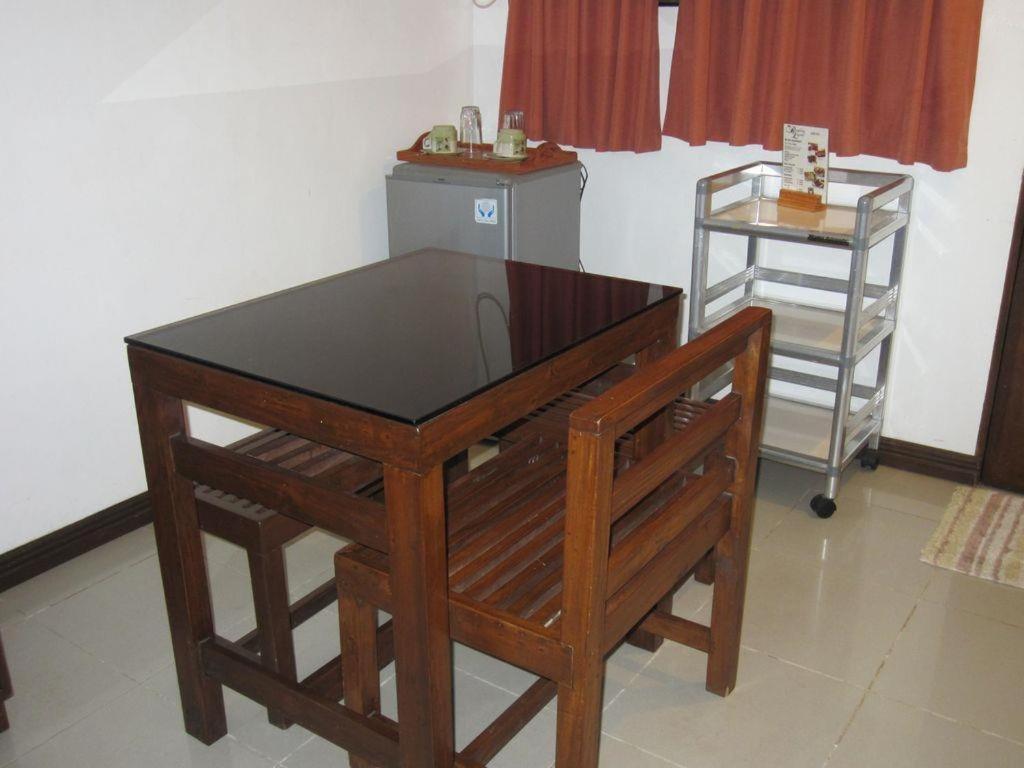 Residencia Lourdes Apartment
