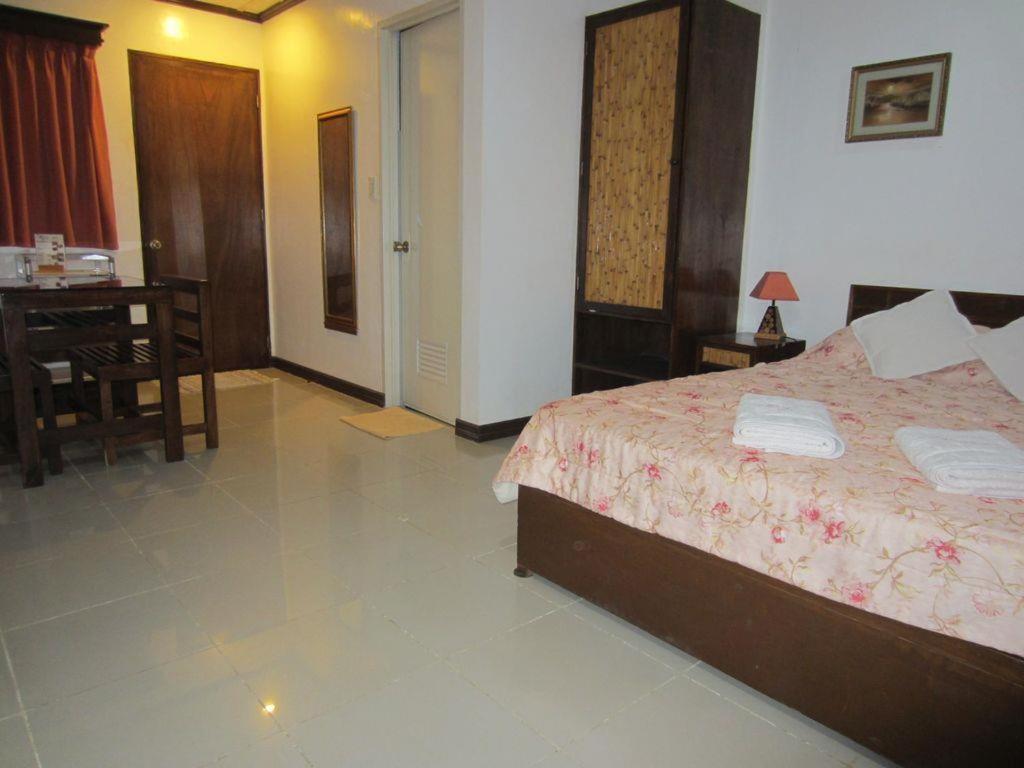 Residencia Lourdes Apartment Lapu-Lapu City