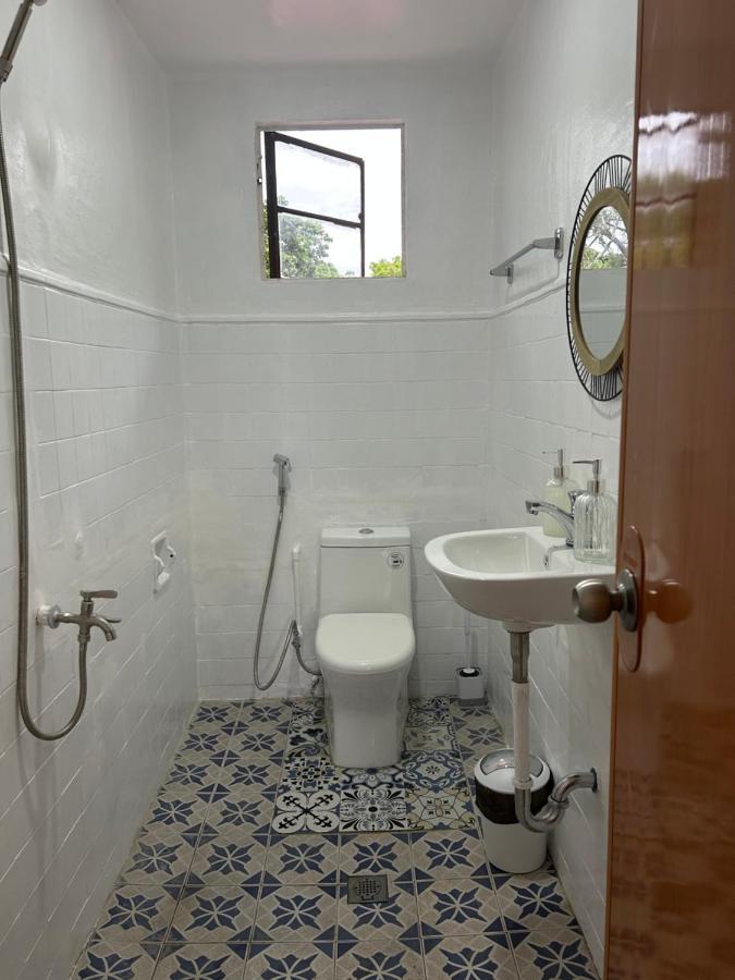 Hostel Mar Azul Travellers And San Remigio (Cebu)