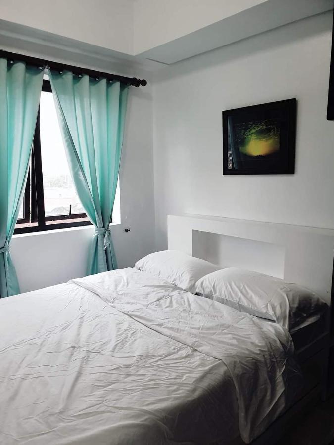 Studio Unit Persimmon Condominium Apartment