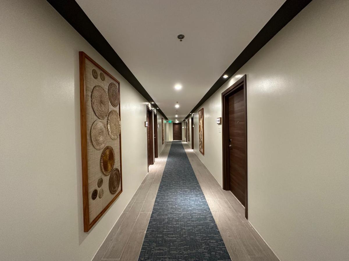 Bluewater Maribago Resort