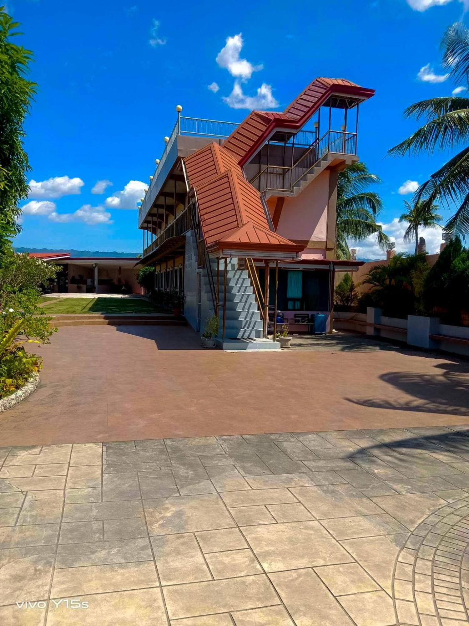 La Plumerias Resort 2*