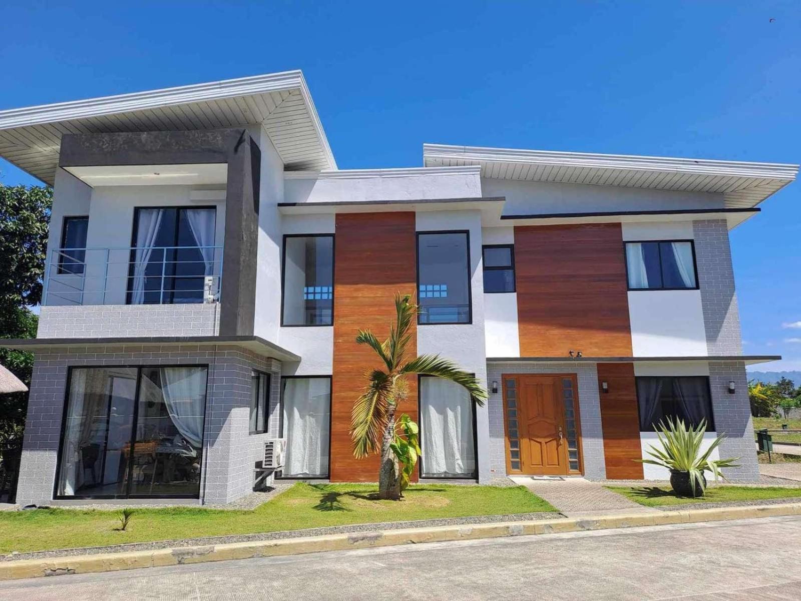 Mango Prima Villa