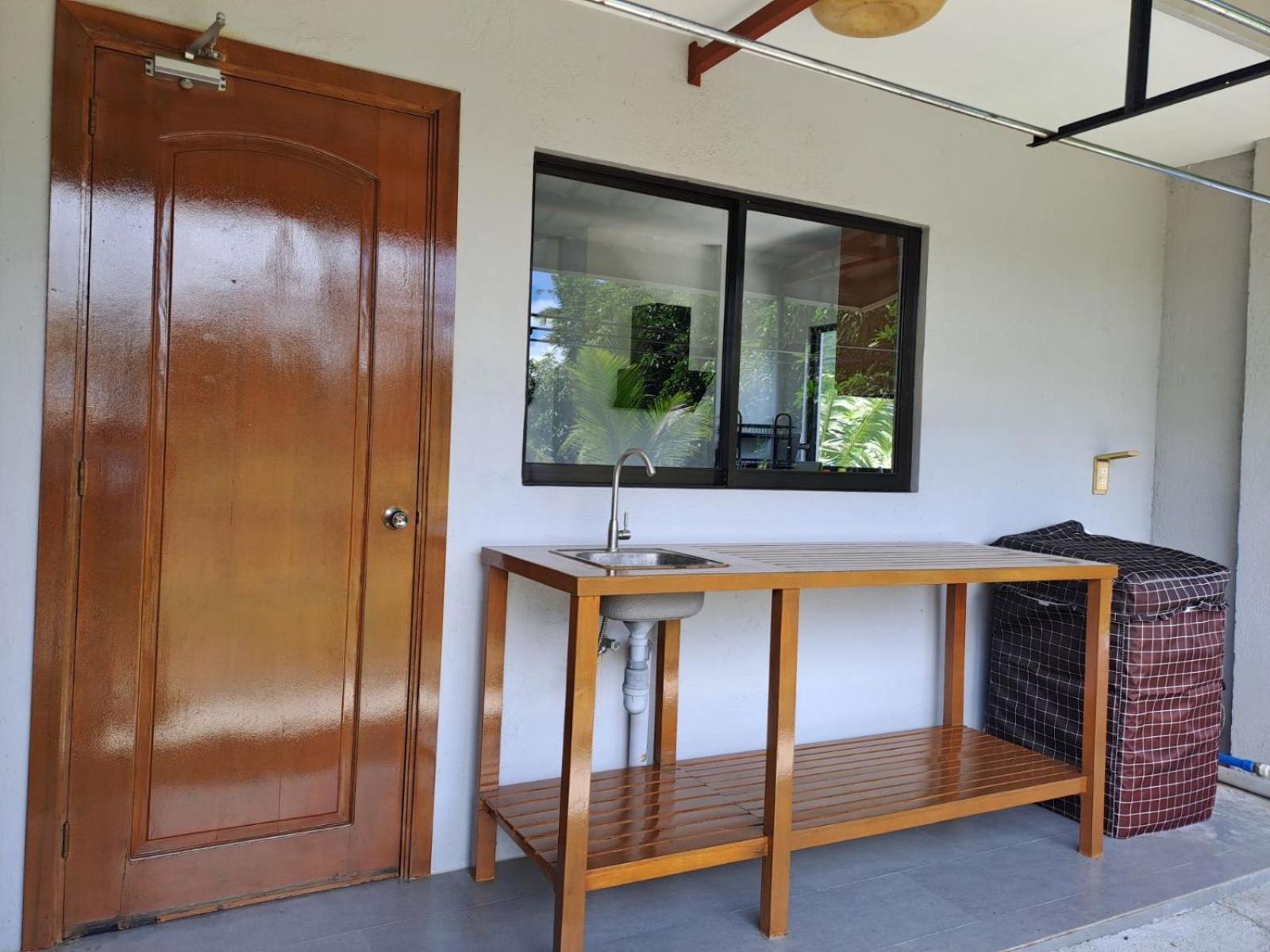 Villa Mango Prima Moalboal