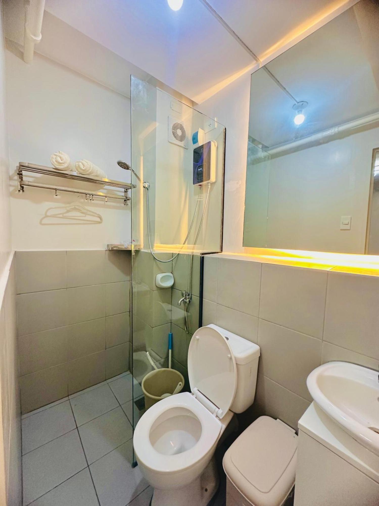 Casadeisabel: Elegant 2br N Cebu/washing/netflix
