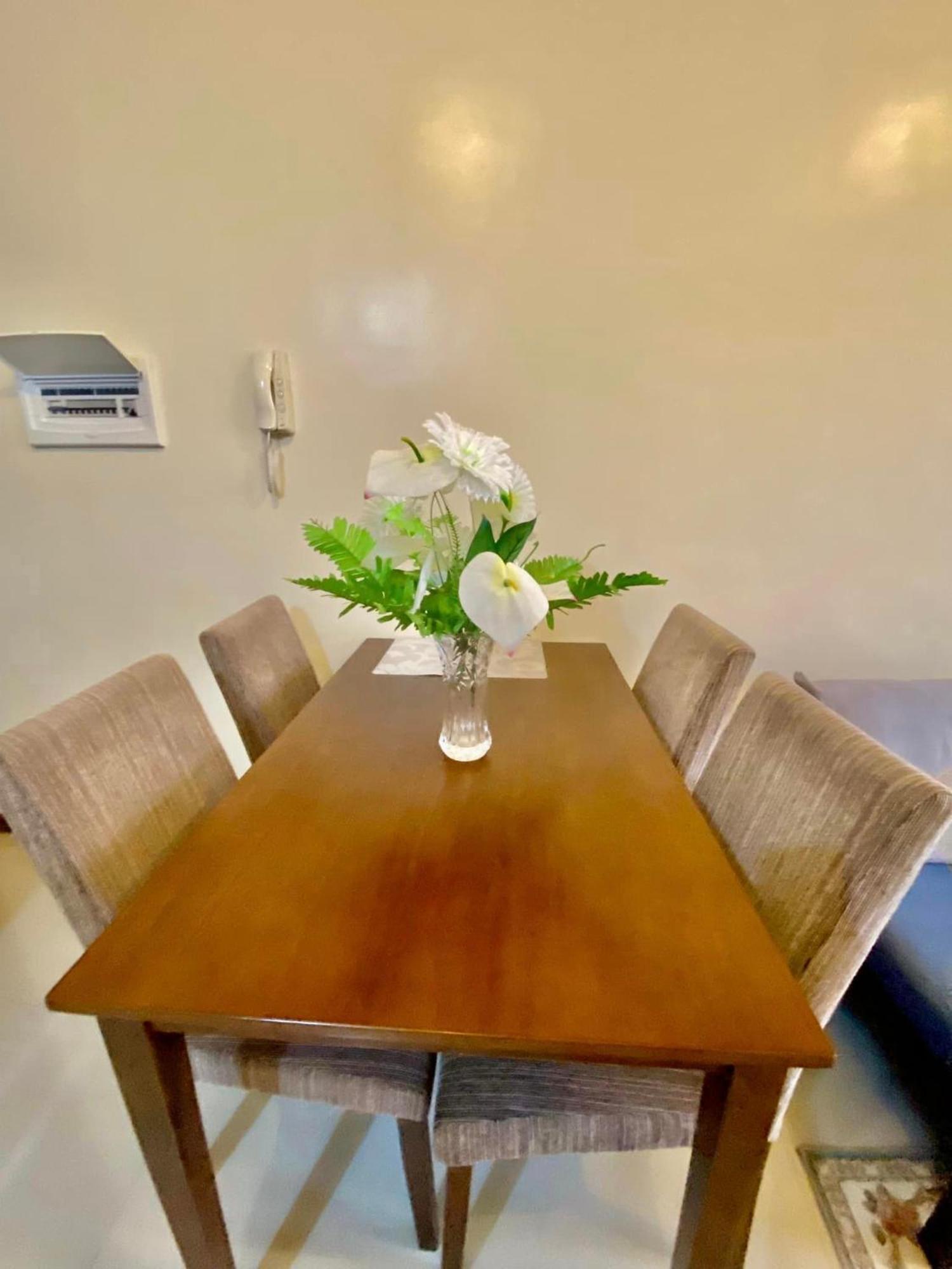 1 Bedroom With Balcony Azalea Aparthotel