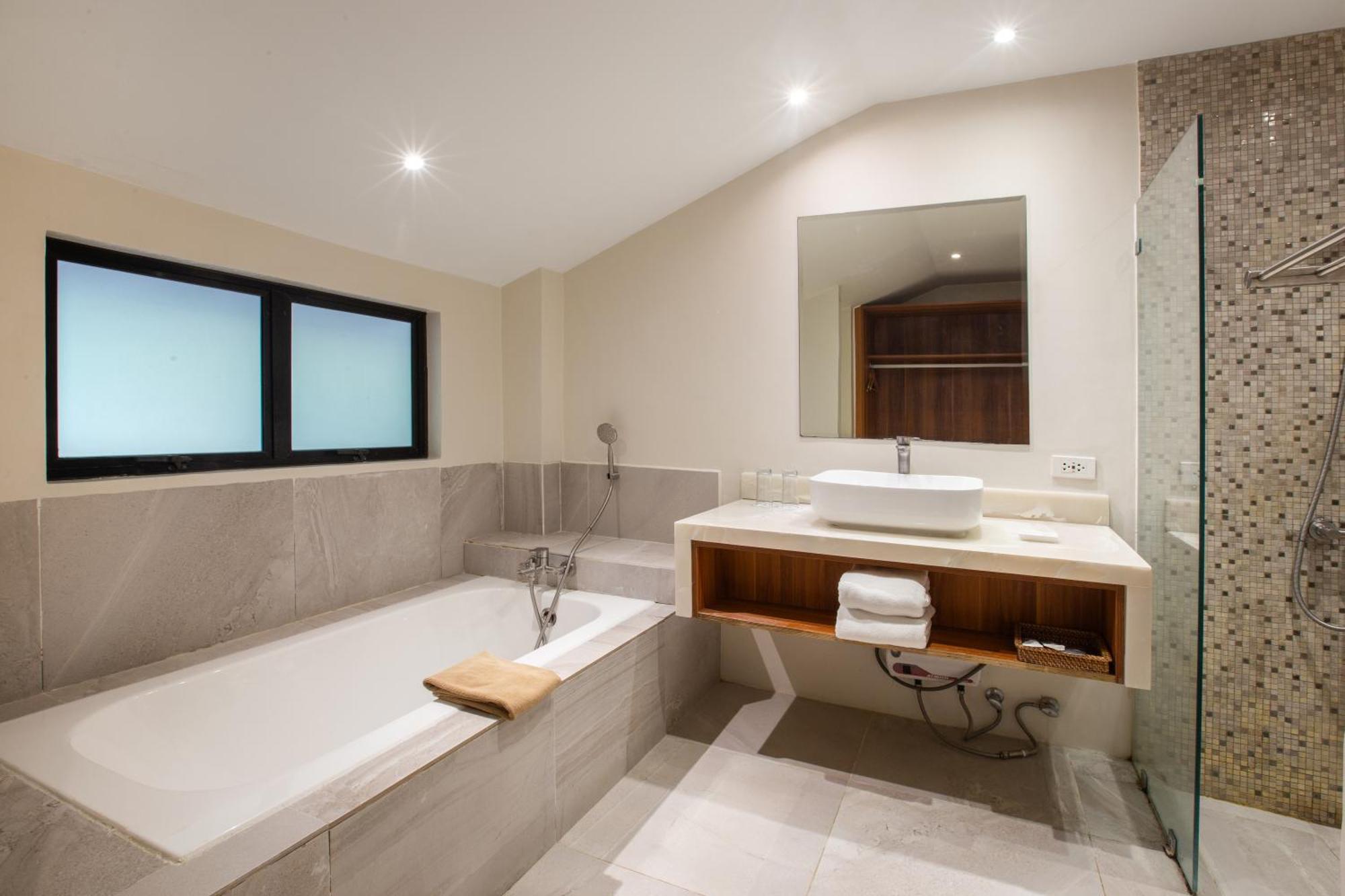 Golden Sands Destination Resort