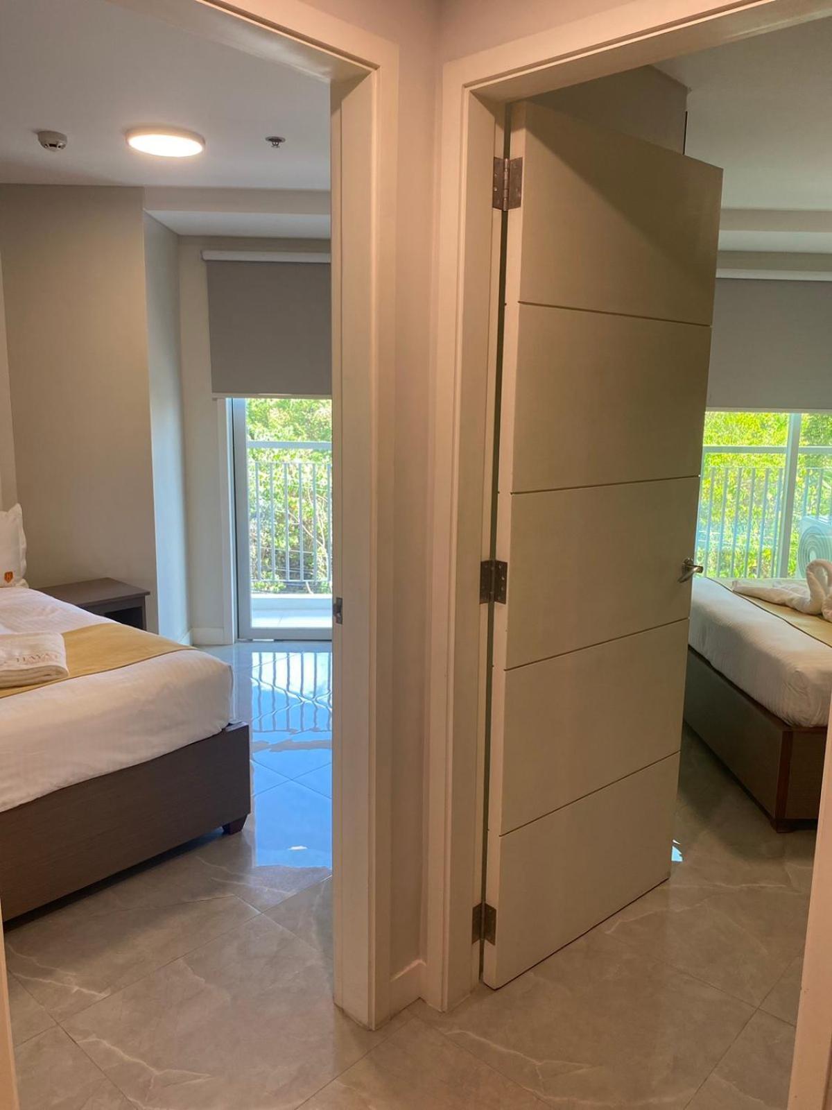 Hayat Sky Towers Hotel Cebu