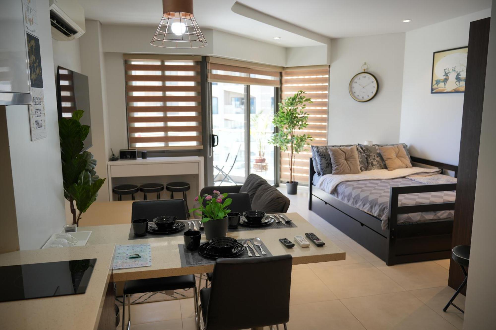 Apartment Dominiks Quite And Elegant Ocean View Pool At Tambuli High Floor