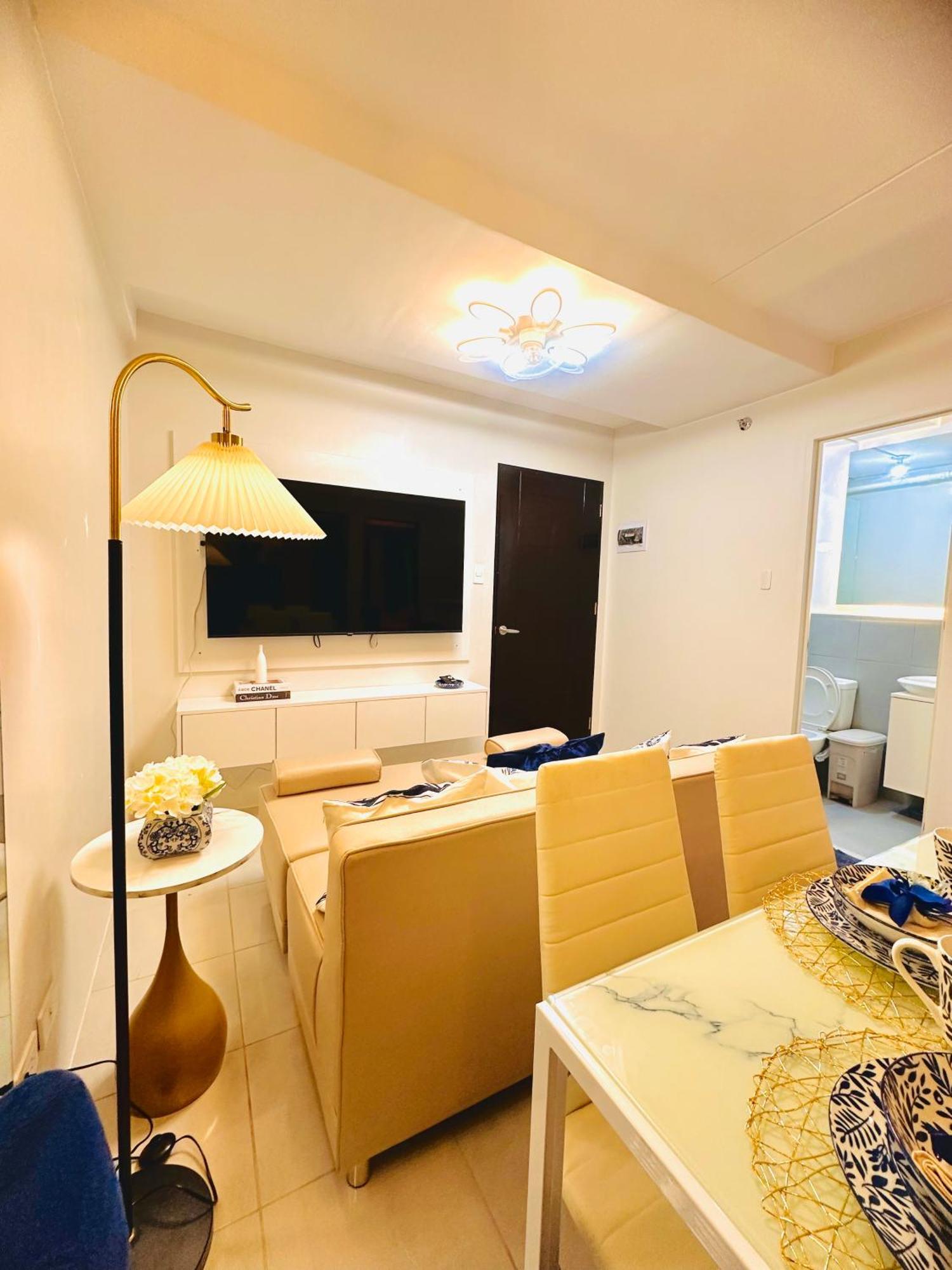Apartment Casadeisabel: Elegant 2br N Cebu/washing/netflix