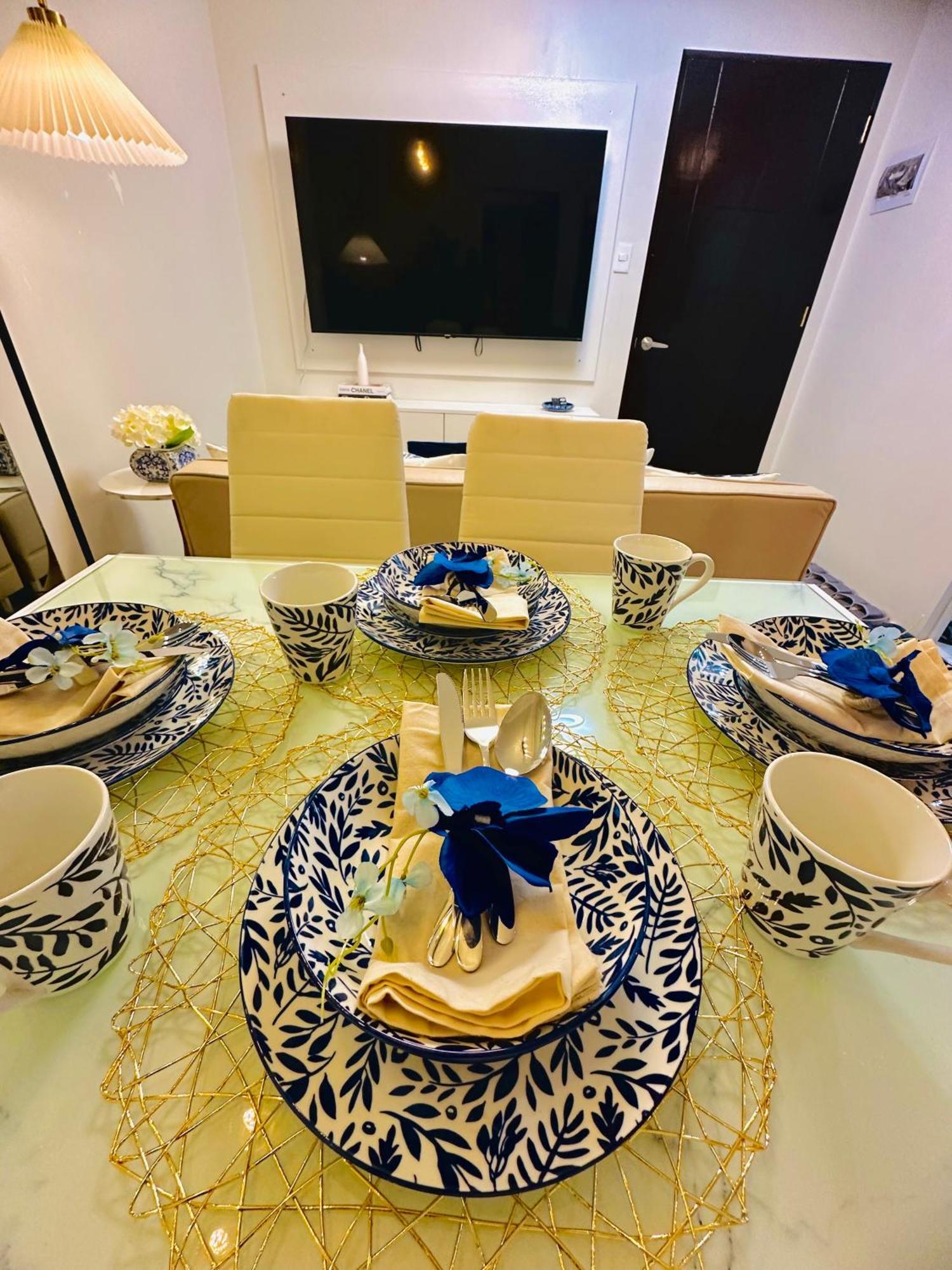 Casadeisabel: Elegant 2br N Cebu/washing/netflix Apartment Cebu