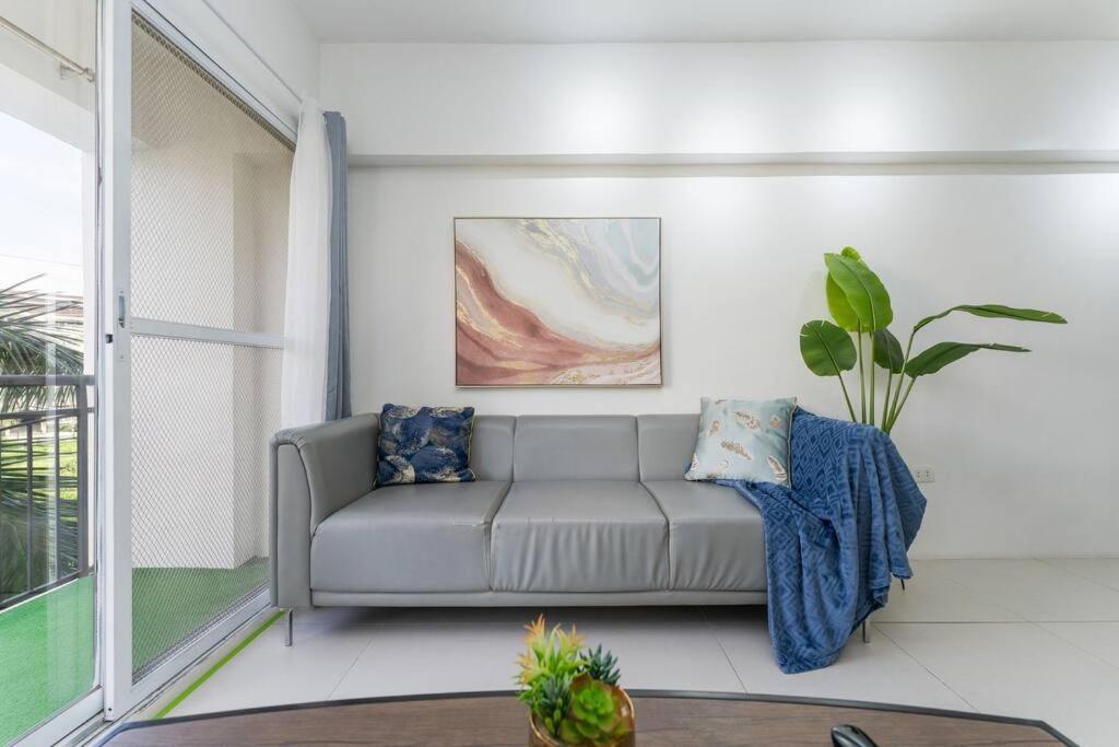 Airport Express E-527, 2 Minutes To Airport,fast Wifi, Free Netflix Lapu-Lapu City