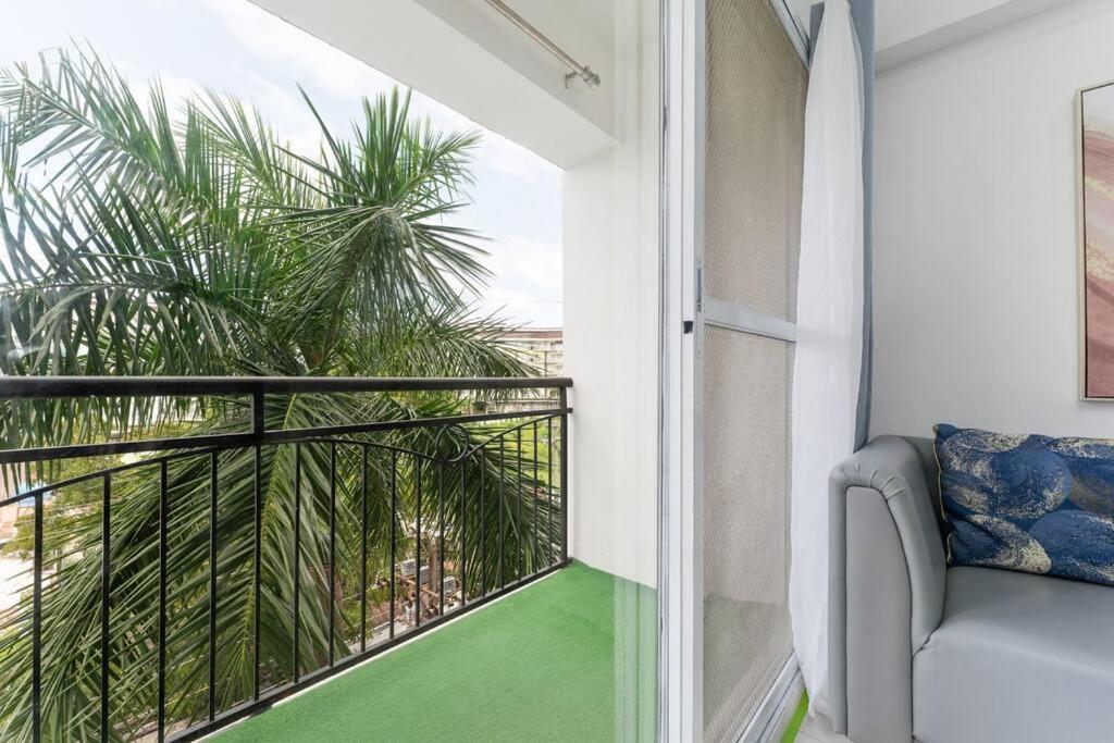 Airport Express E-527, 2 Minutes To Airport,fast Wifi, Free Netflix Apartment *