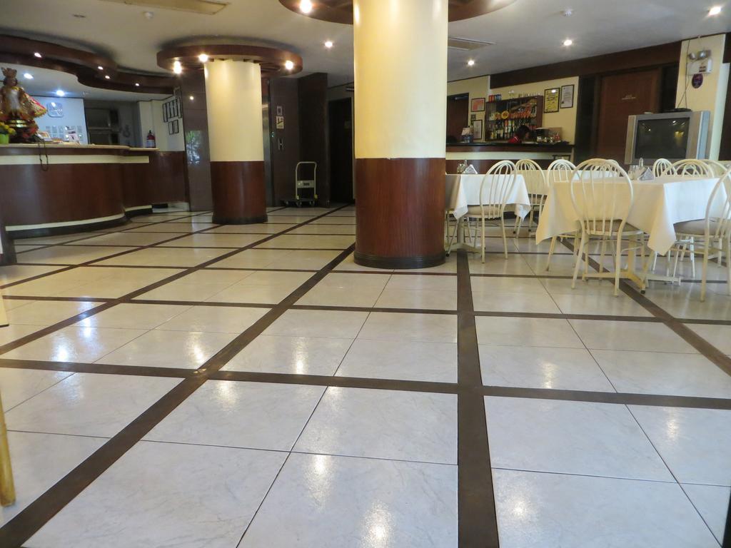 Paragon Hotel
