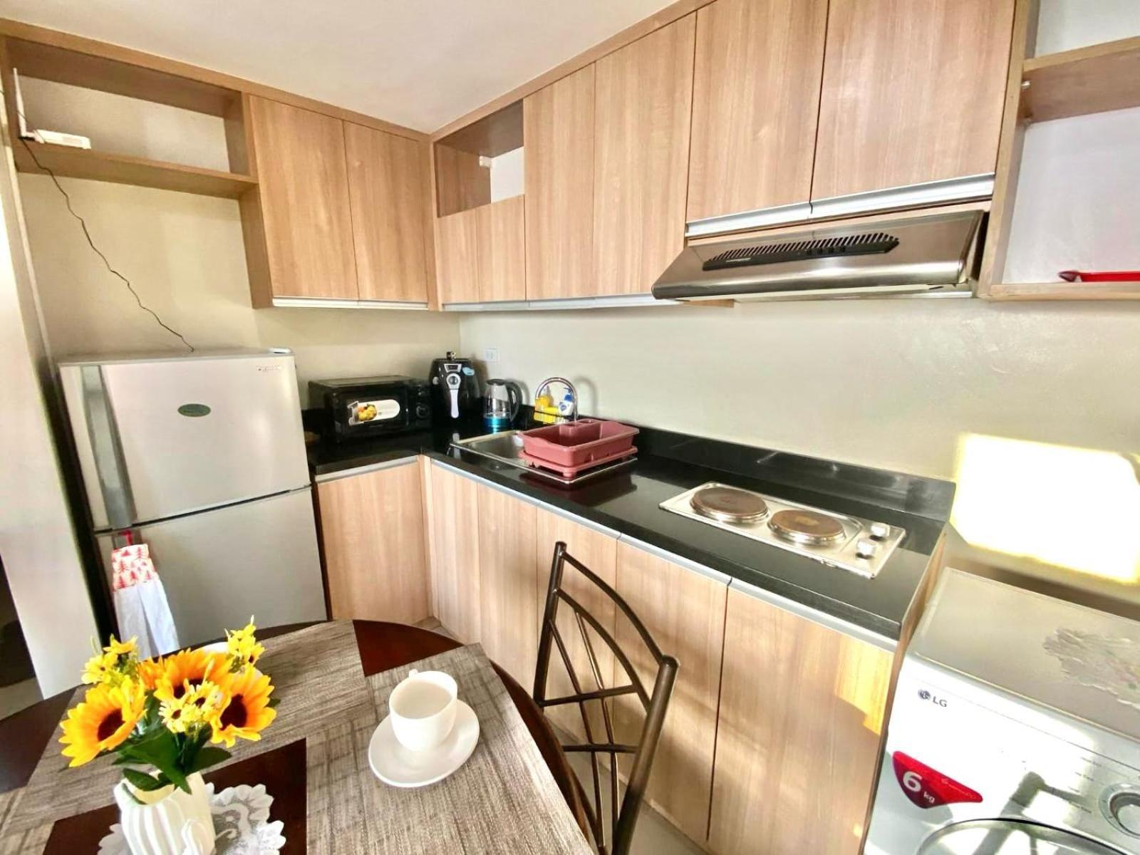 Group-friendly 2br With Mall Access Aparthotel