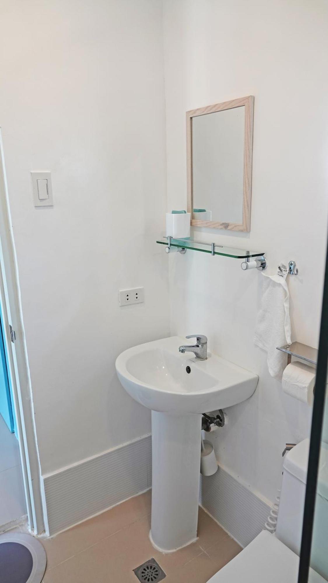 Ciri's Apartelle Apartment