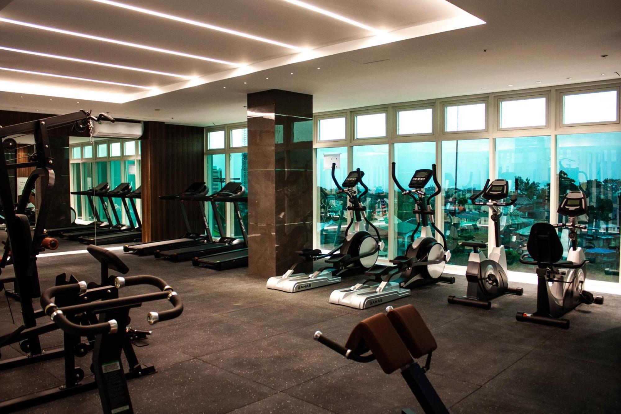 Hayat Sky Towers 3* Cebu