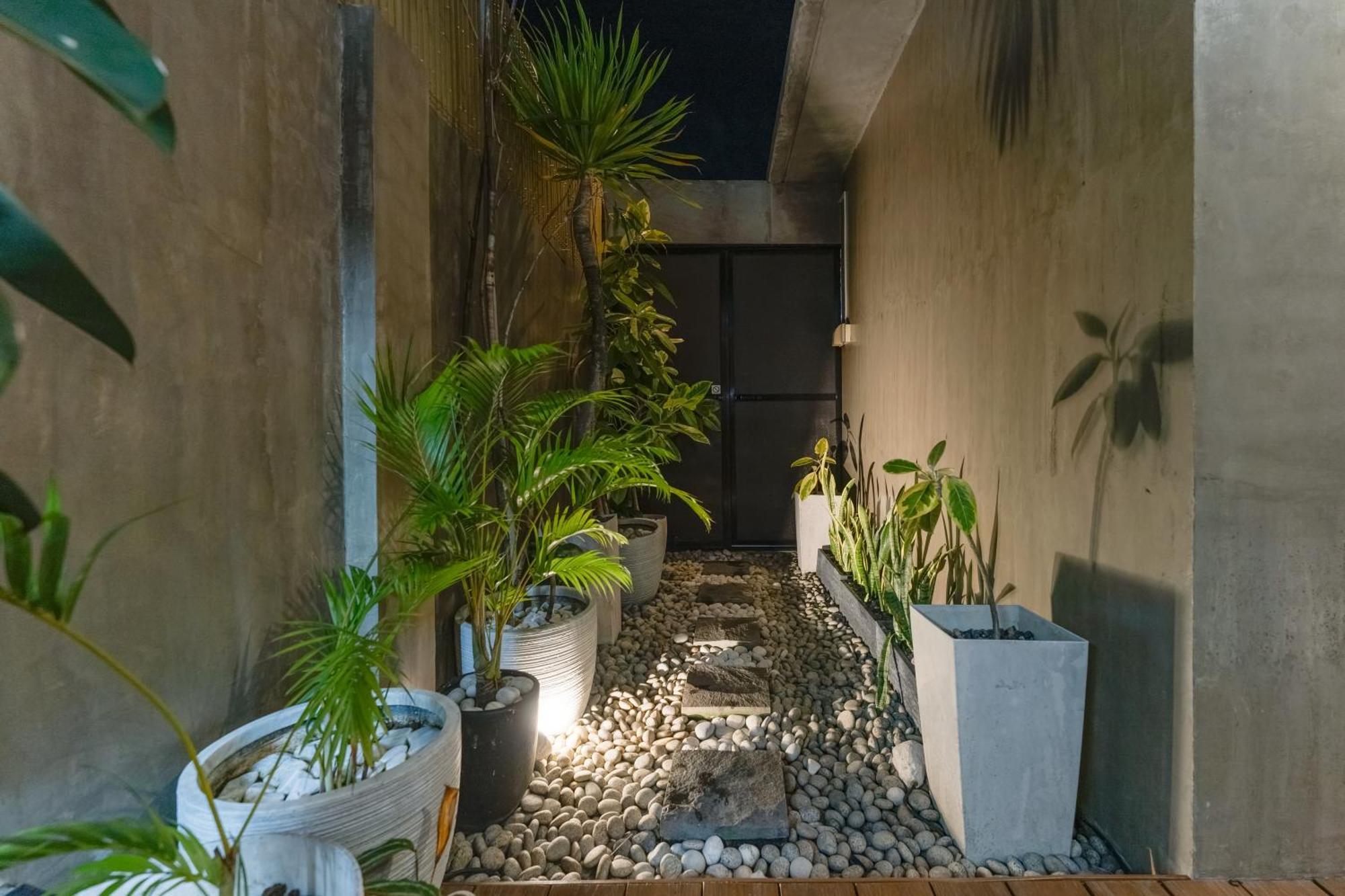 Isla 1 Amazing Waterfall Pool House Near Beach, Bars & Restaurants *