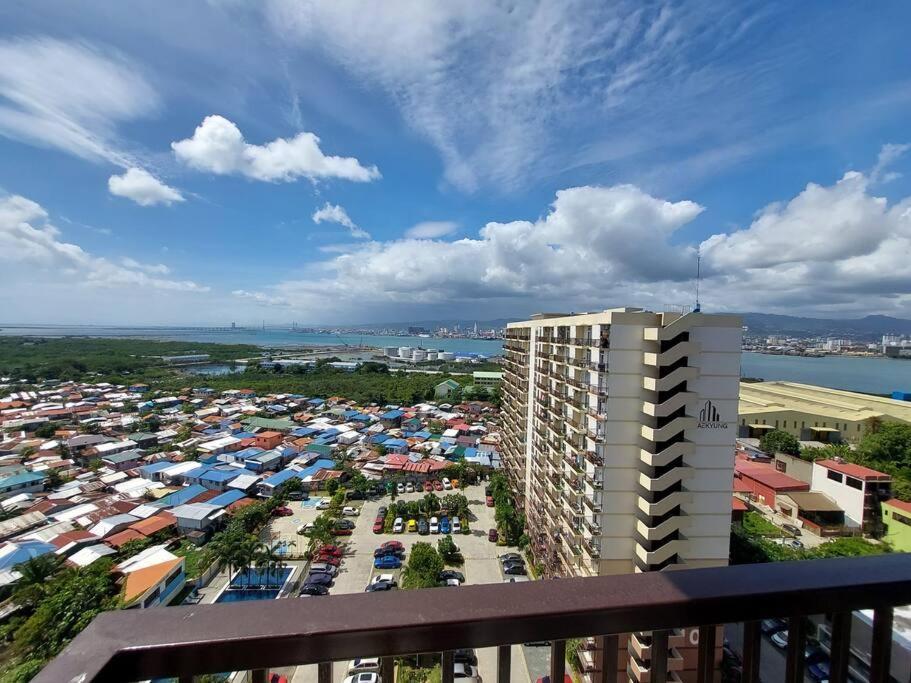 Near Mactan Cebu Airport Apartment