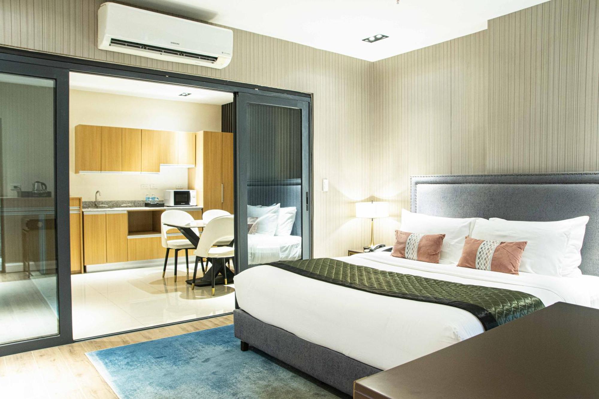 Hotel Noble *