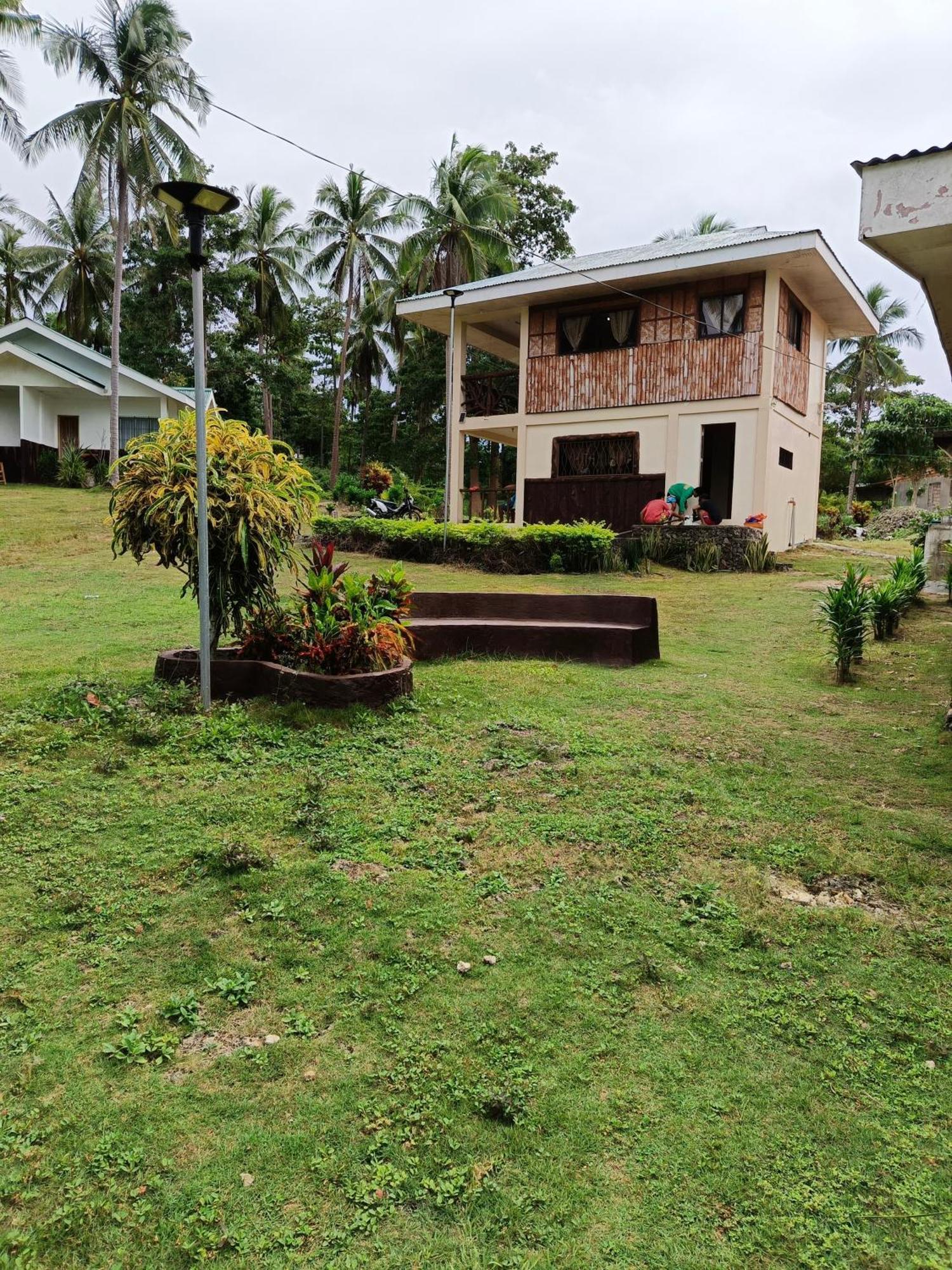Homestay Camotes Palanas *