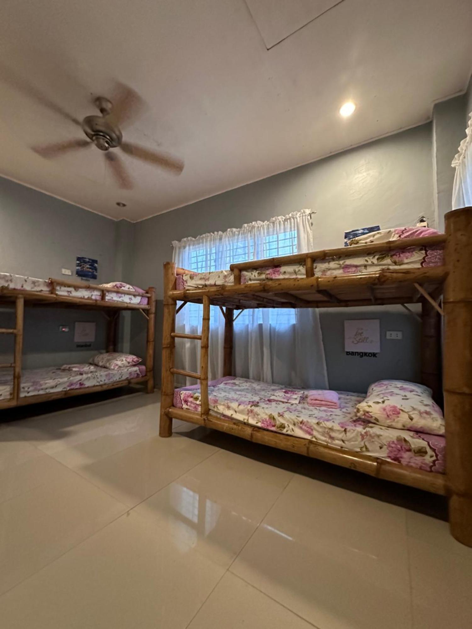 Hostel Lionfish Backpackers Malapascua *