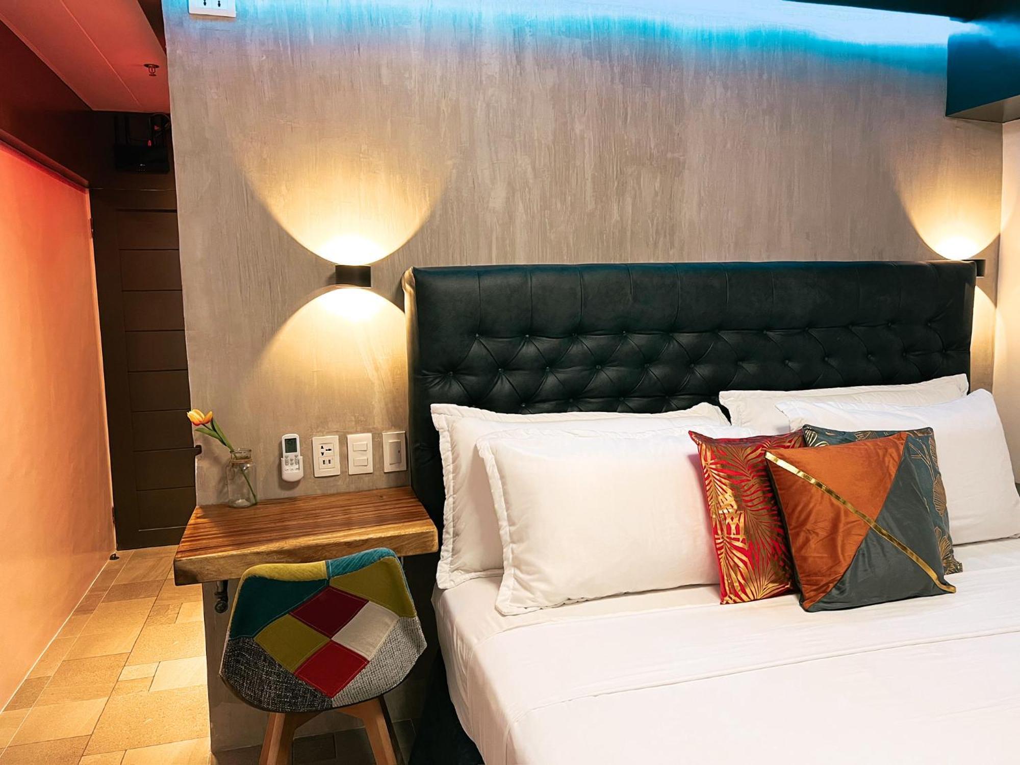 Clockworkorange Luxury 4-minutes Away To Airport *