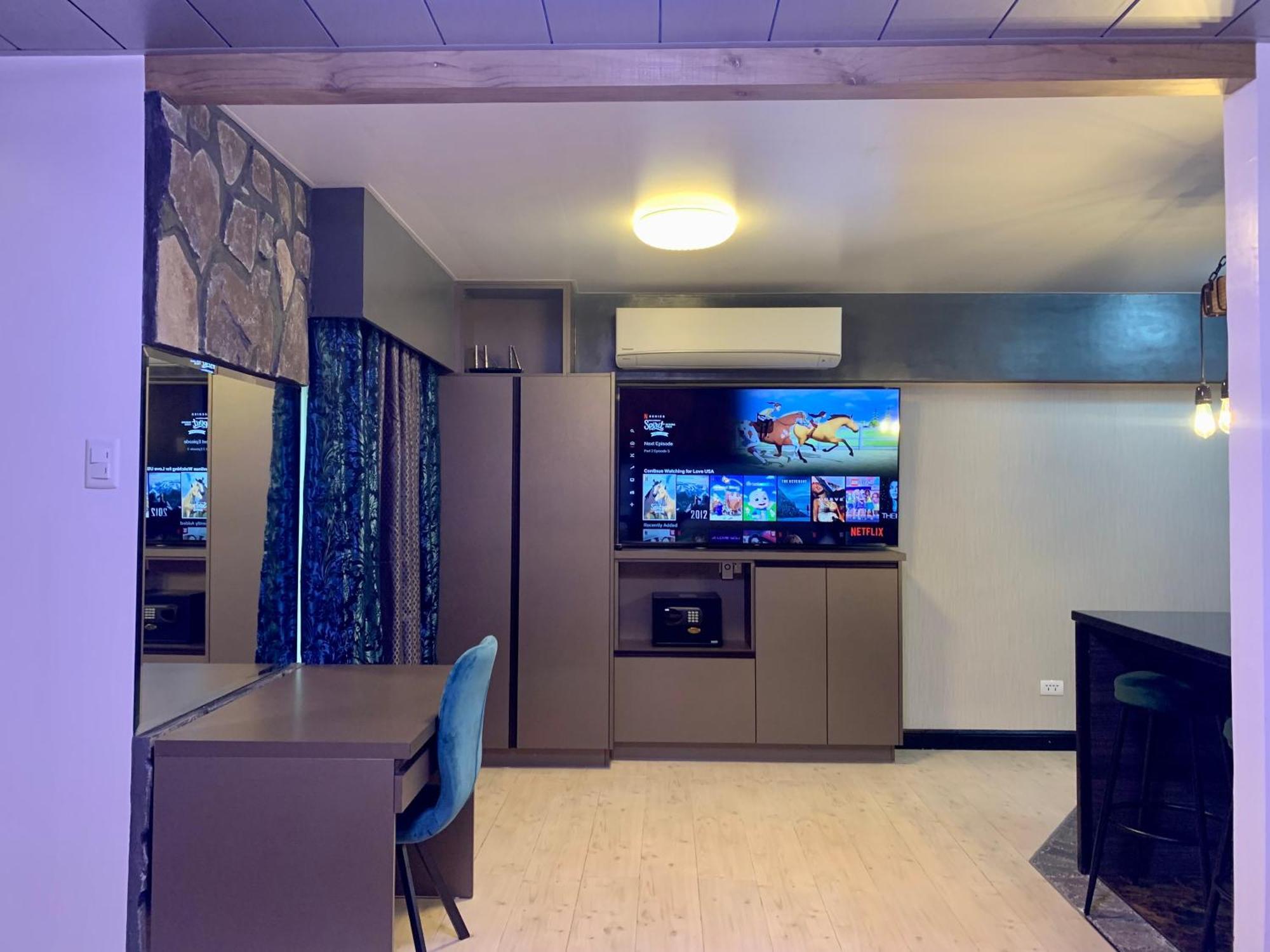 Apartment Clockworkorange Luxury 4-minutes Away To Airport Lapu-Lapu City