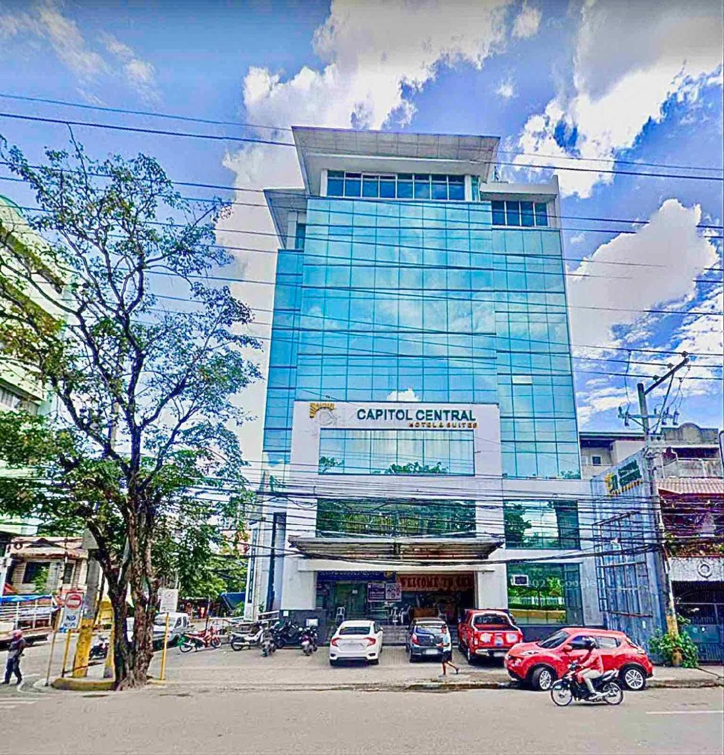 Capitol & Powered By Cocotel 3* Cebu