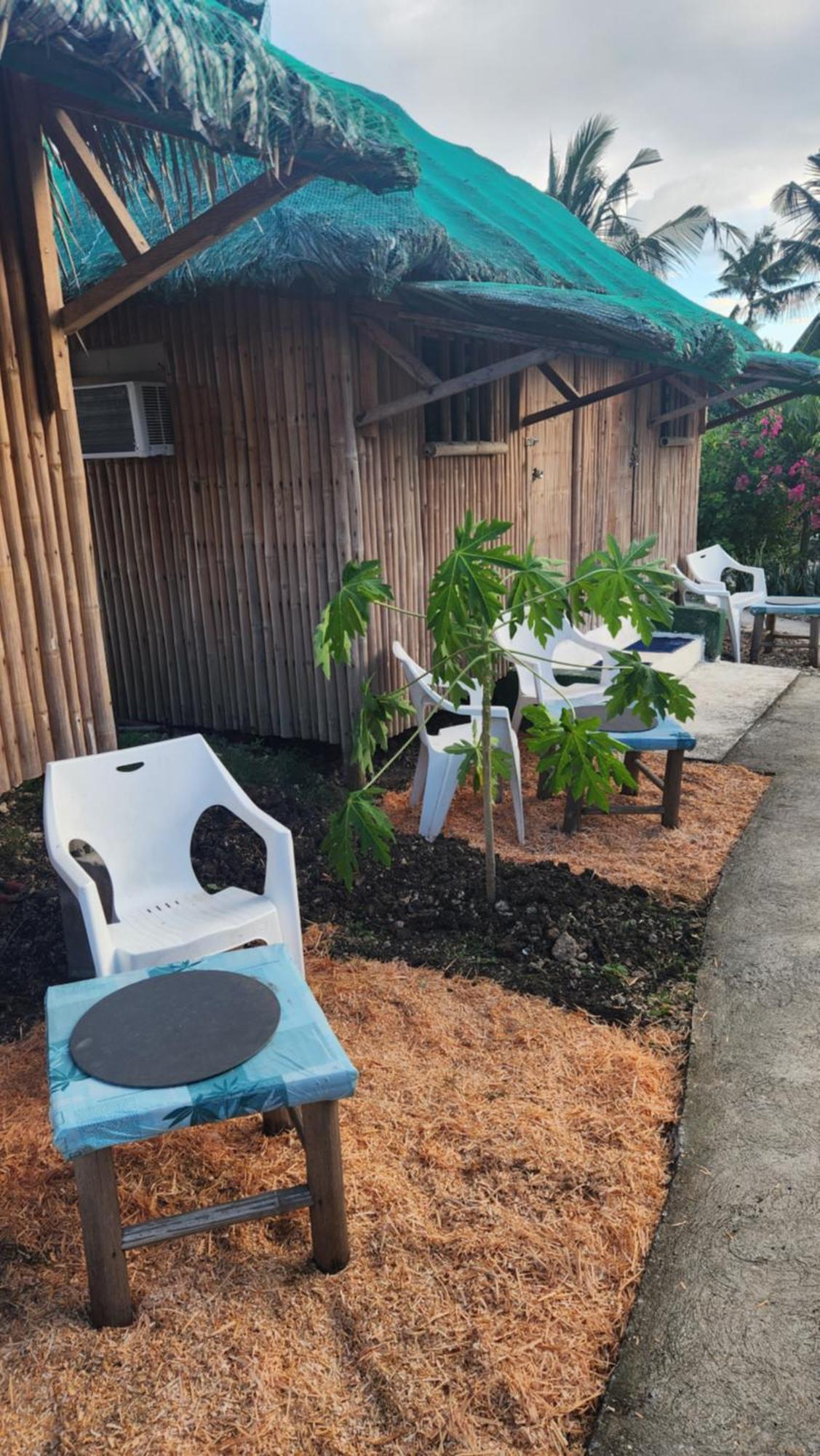 Resort Nirvana & Dive Centre -