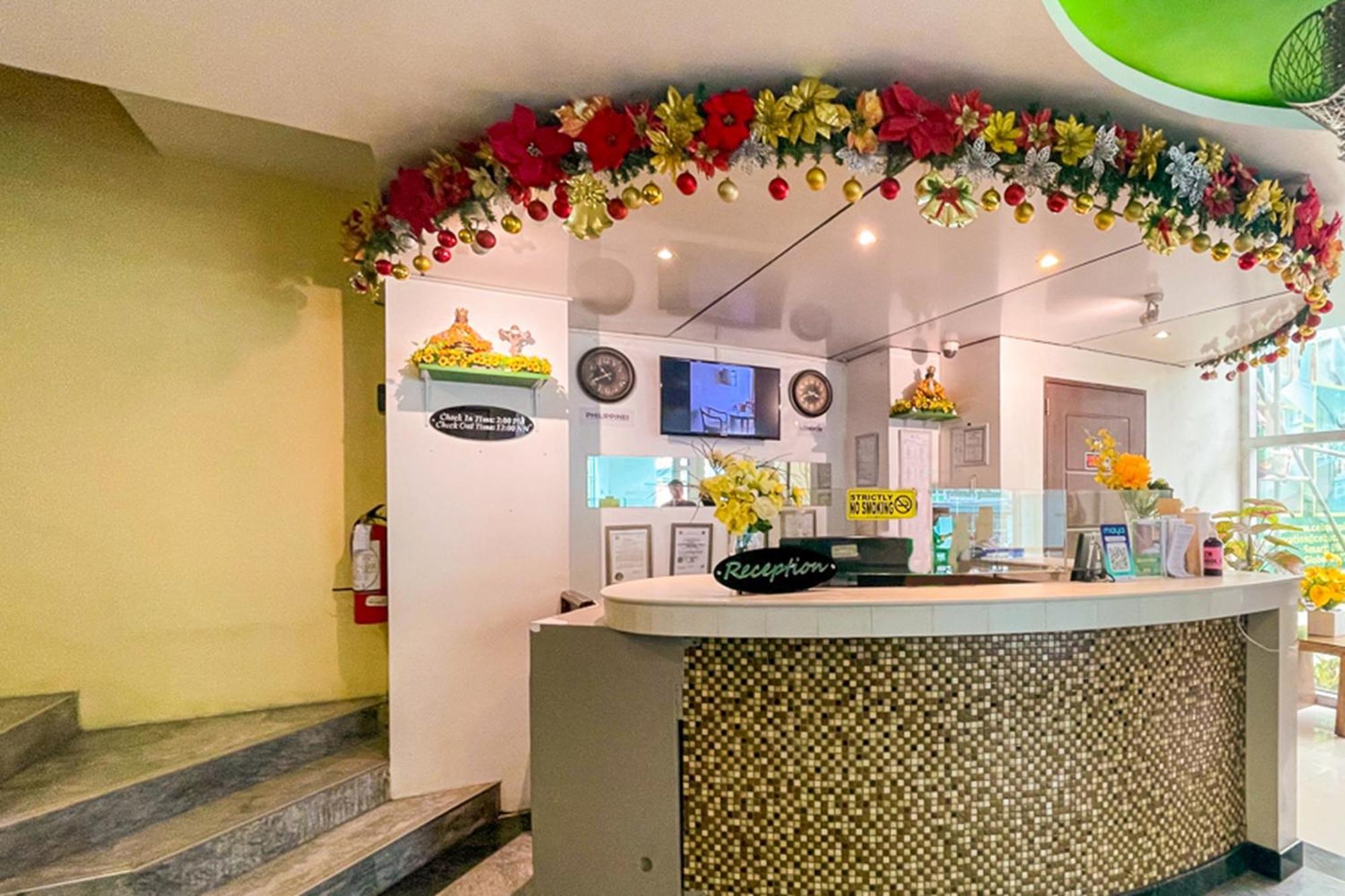Hotel Capitol & Powered By Cocotel 3*