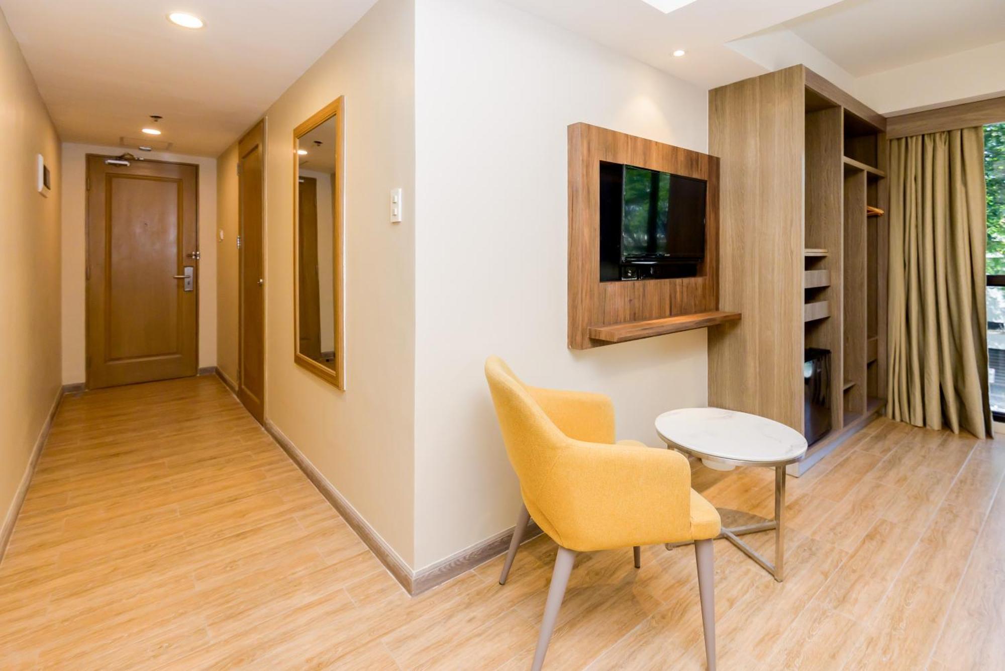 Hotel Surestay By Western Cebu